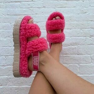 UGG Cozy Pink Slippers